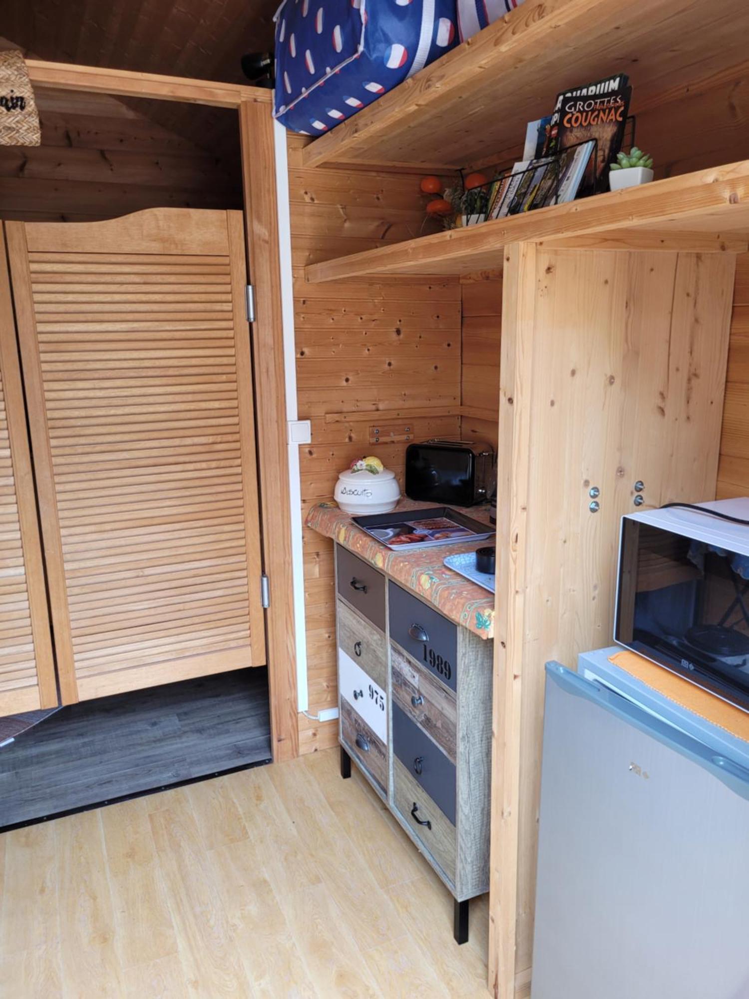 Au Petit Chalet Gigouzac Ngoại thất bức ảnh