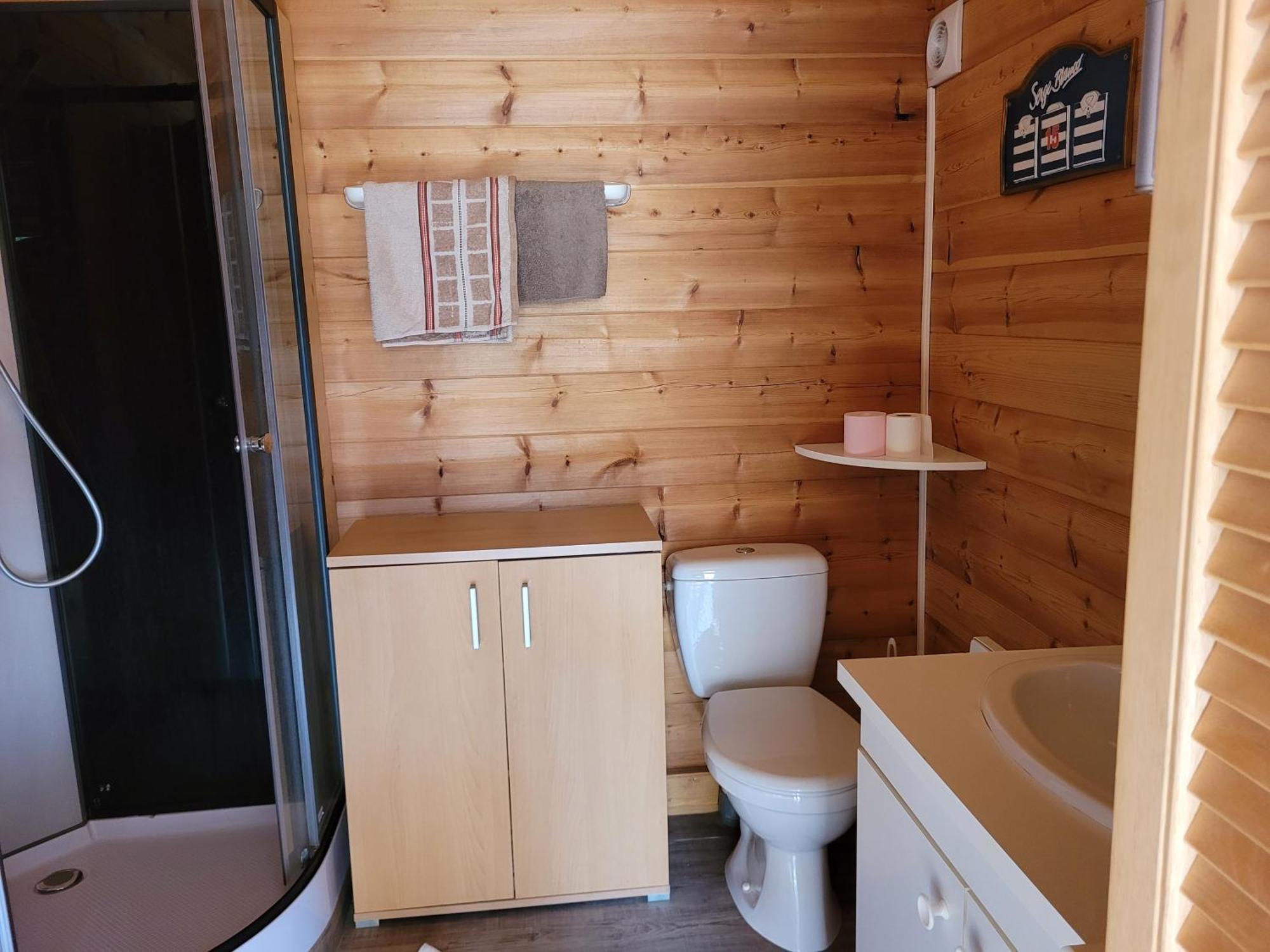Au Petit Chalet Gigouzac Ngoại thất bức ảnh